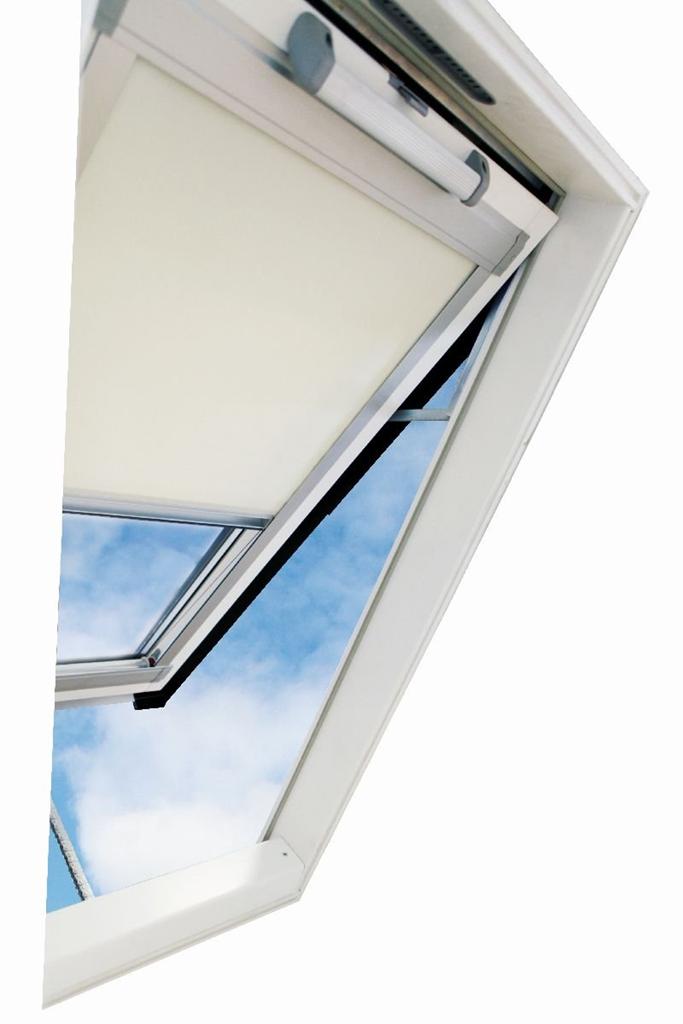 Finestra per tetto a vasistas-bilico apertura motorizzata